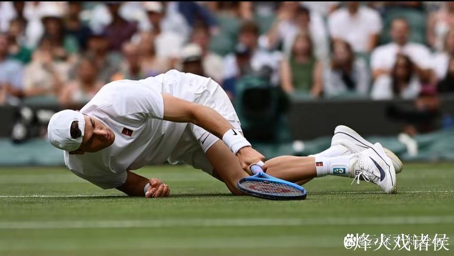 泰里耶蝎尾摆动,法塔武超远吊射跻身本周十佳球 泰里耶蝎尾摆动,法塔武超远吊射跻身本周十佳球